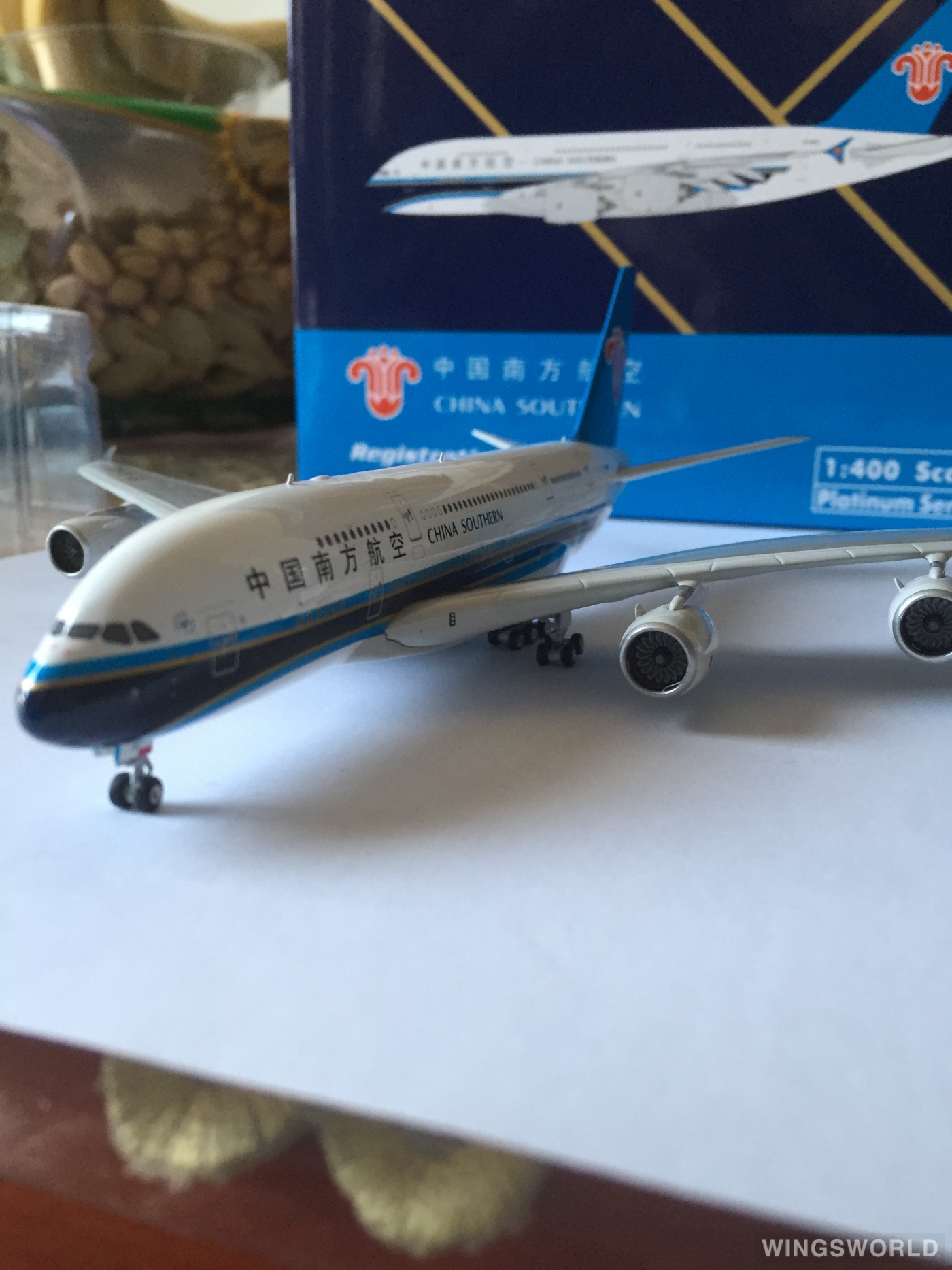 Phoenix 1:400 PH11183 China Southern 中国南方航空 Airbus A380-800 B-6140