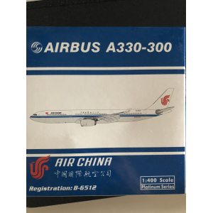 Air China 中国国际航空 Airbus A330-300 B-6512 1990s colors. PH10410 Phoenix 1:400
