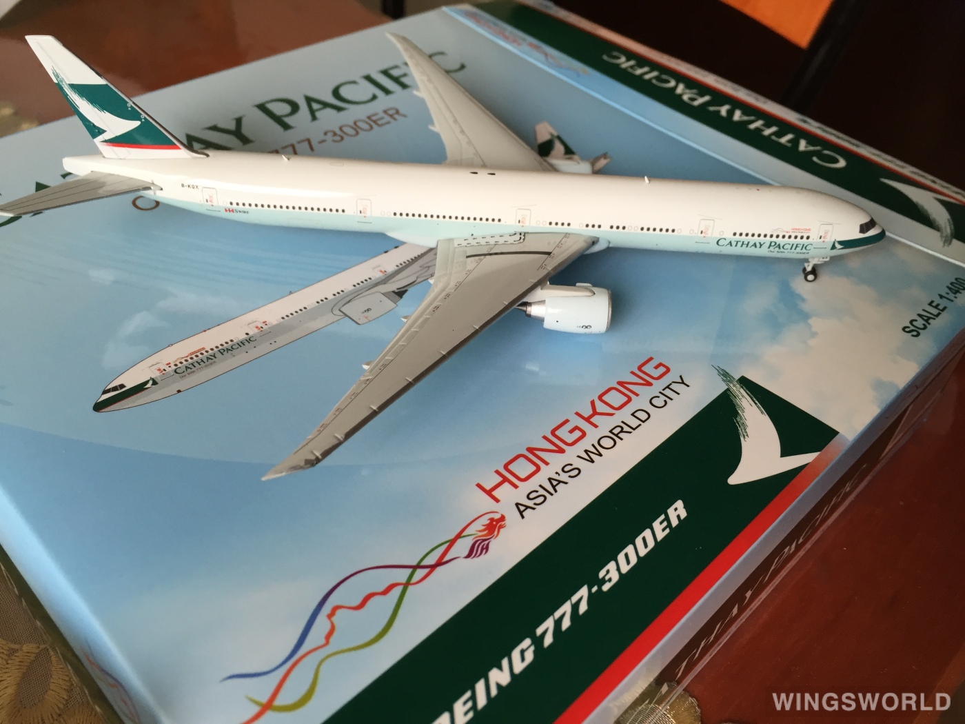 JC Wings 1:400 XX4913 Cathay Pacific 国泰航空 Boeing 777-300 B-KQX