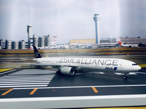 JC Wings 1:200 Boeing 777-300 ANA 全日空XX2967 JA731A 星空