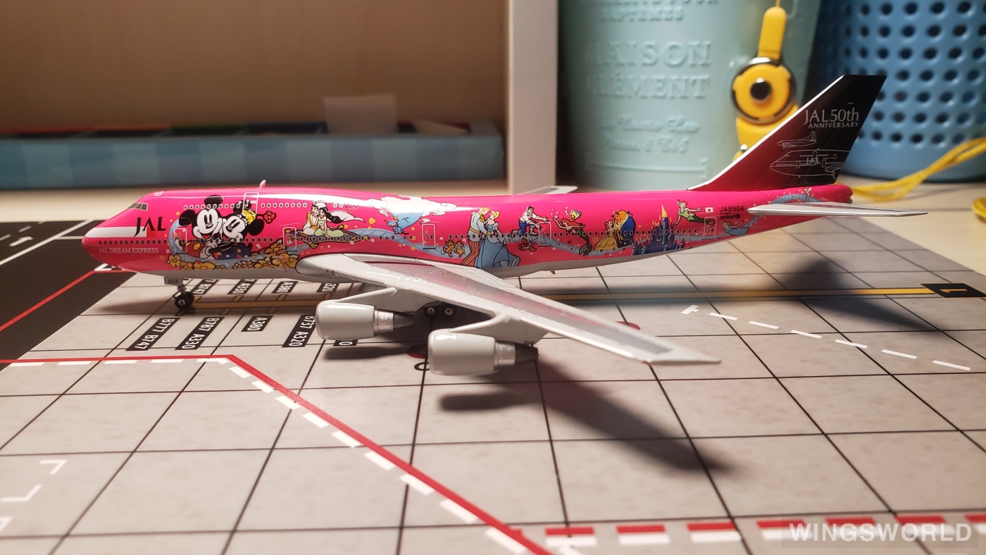 Phoenix 1:400 PH04031 Japan Airlines 日本航空 Boeing 747-400 JA8904