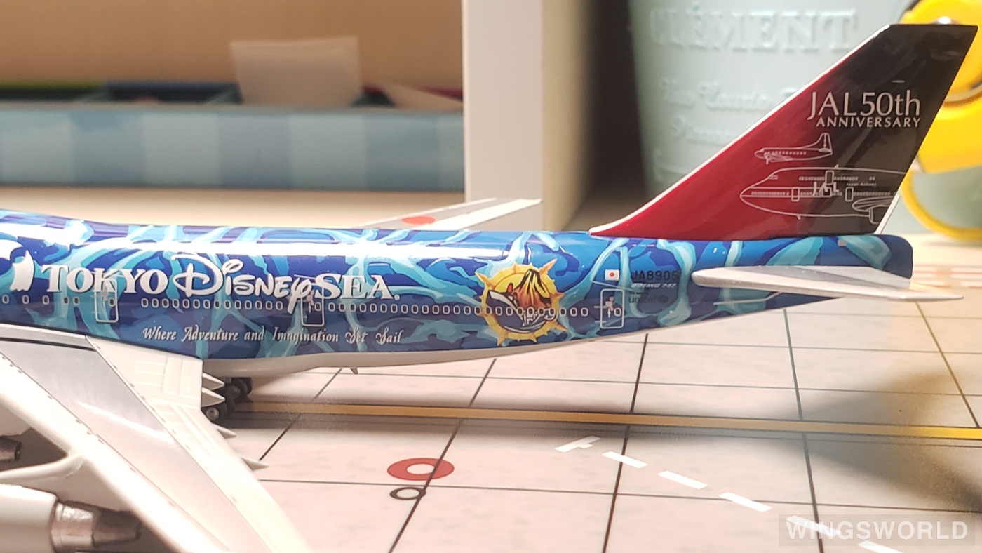 Phoenix 1:400 PH04010 Japan Airlines 日本航空 Boeing 747-400 JA8905