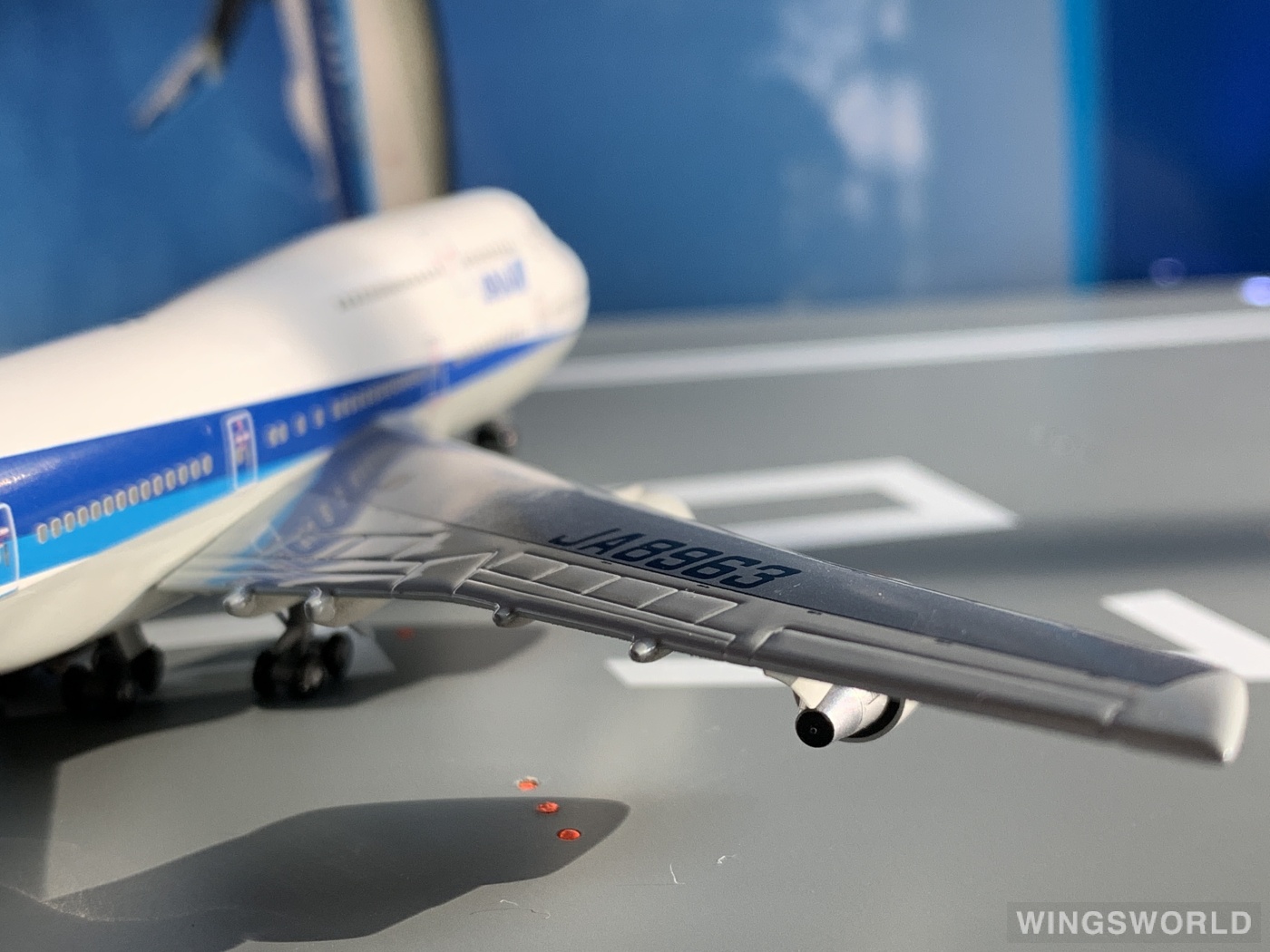 Hogan 1:400 NH40014 ANA 全日空 Boeing 747-400 JA8963