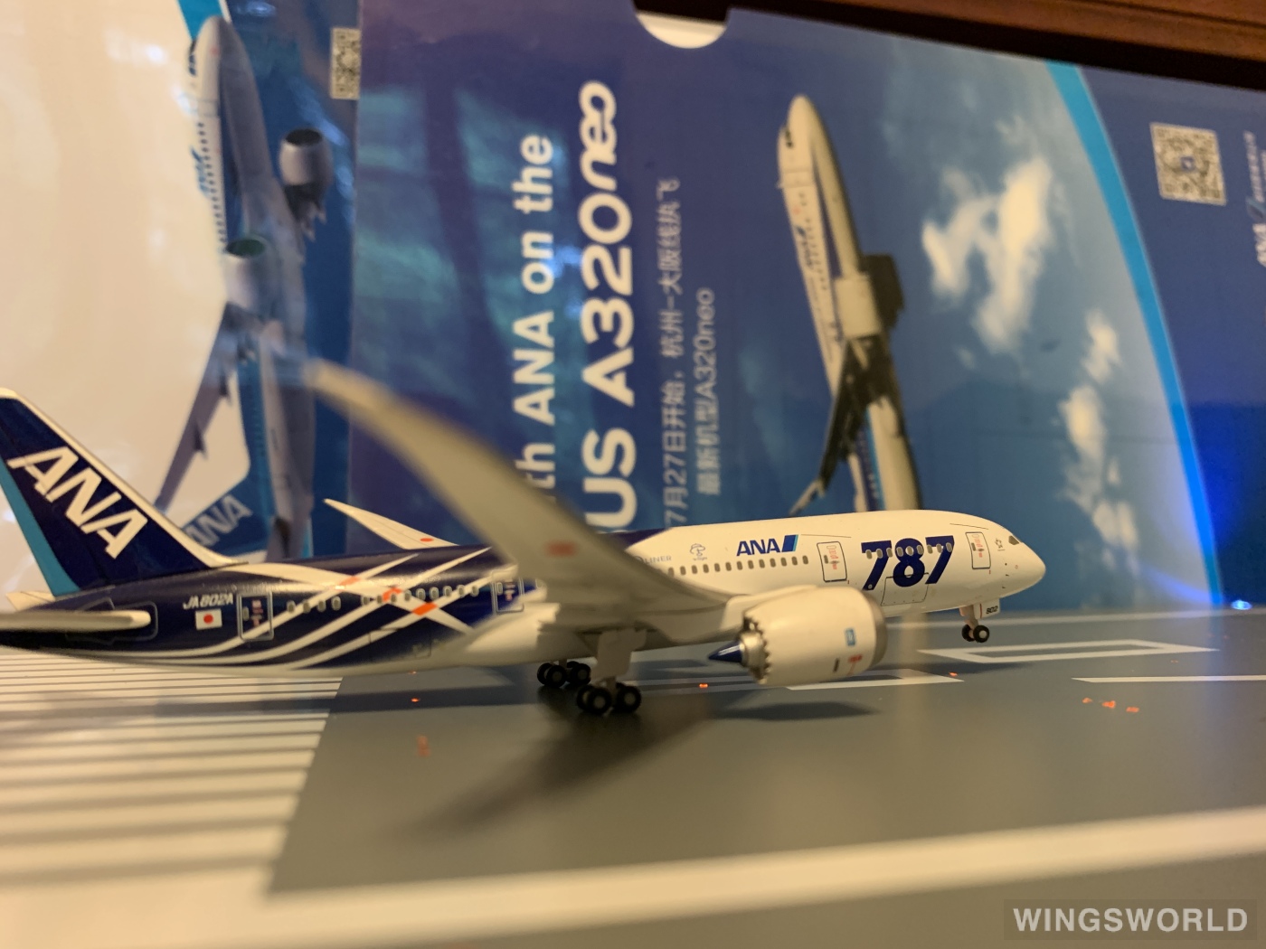 Hogan 1:400 NH40063 ANA 全日空 Boeing 787-8 JA802A