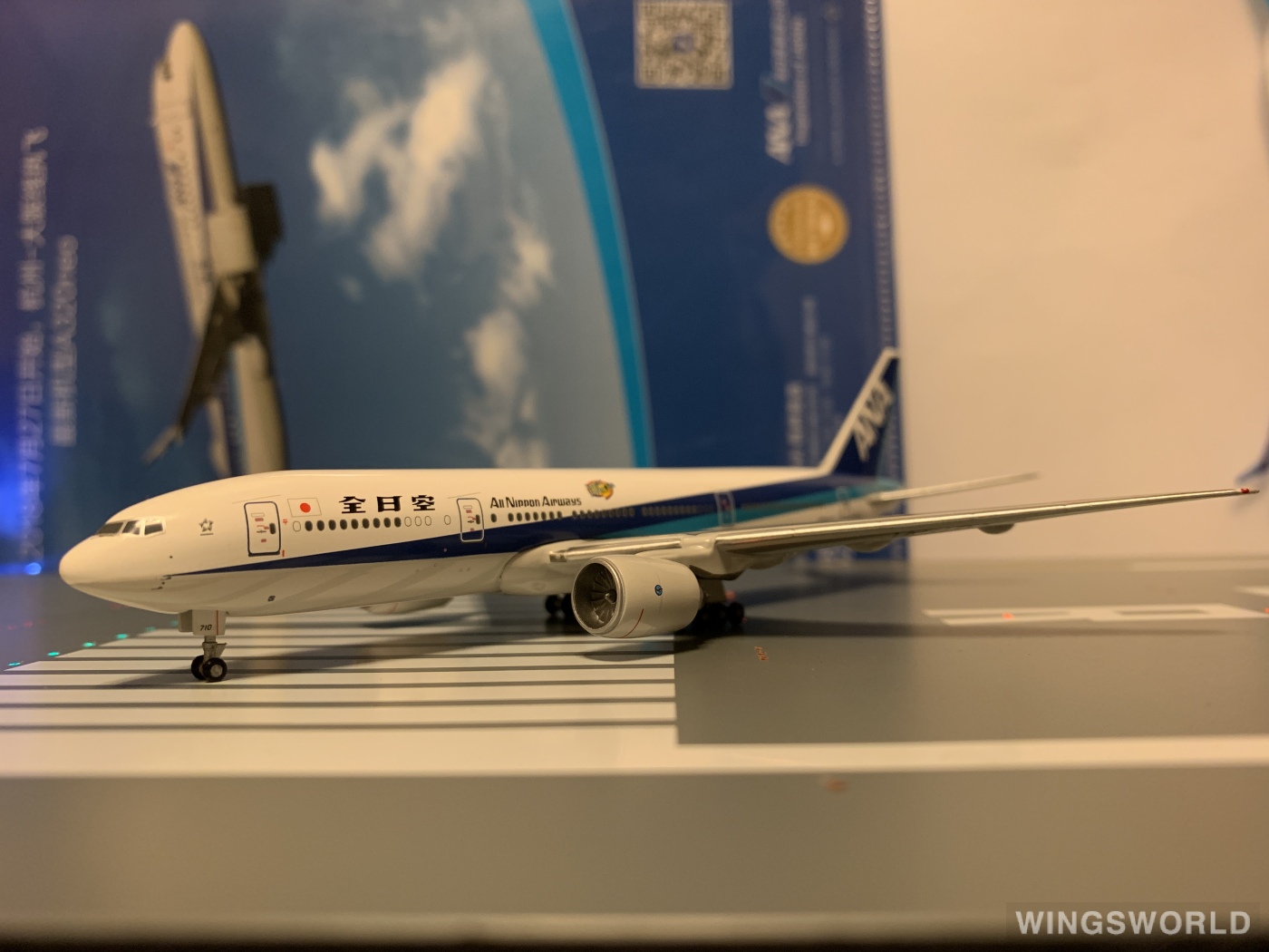Phoenix 1:400 PH10072 ANA 全日空 Boeing 777-200 JA710A