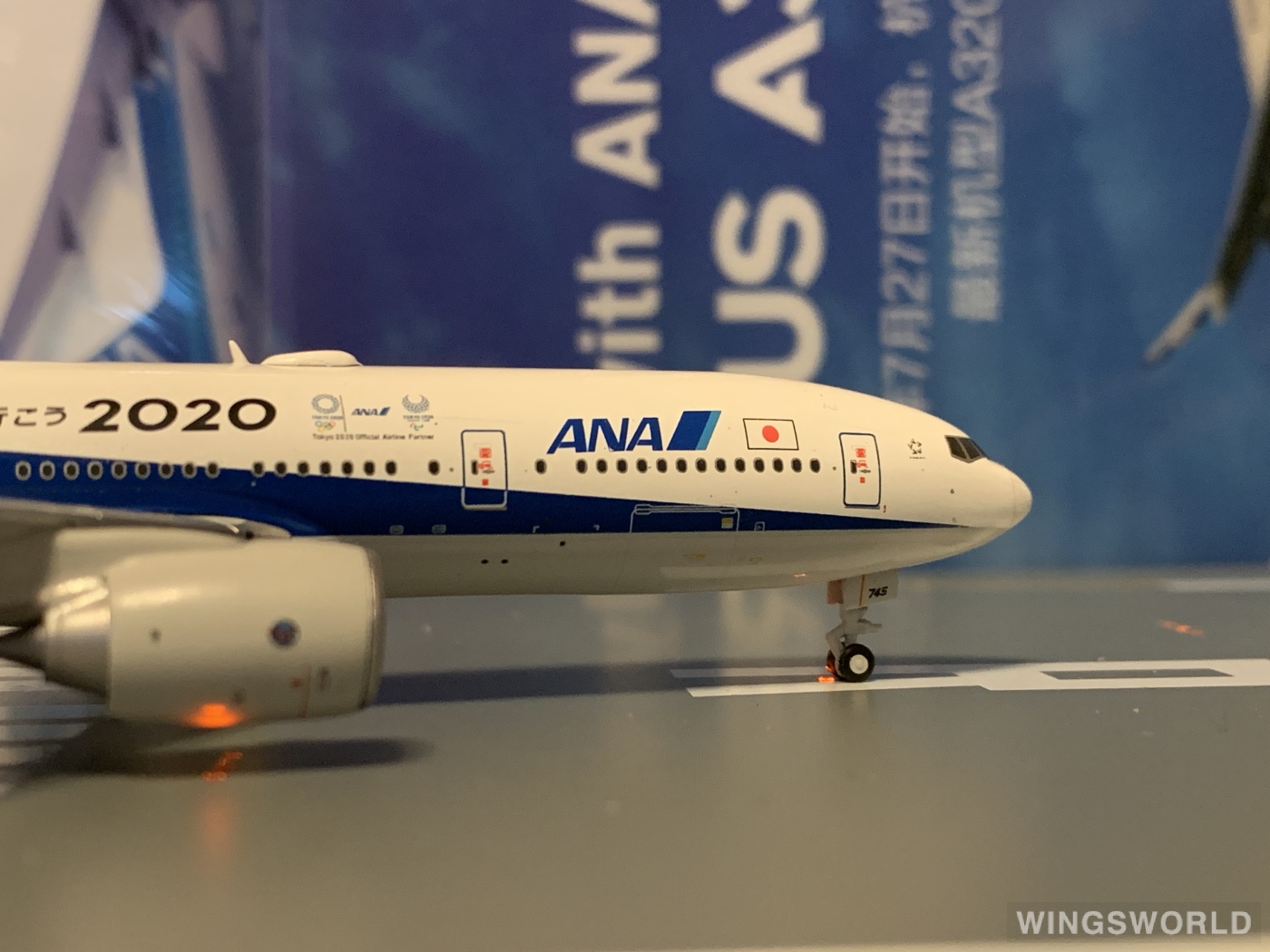 JC Wings 1:400 EW4772003 ANA 全日空 Boeing 777-200 JA745A