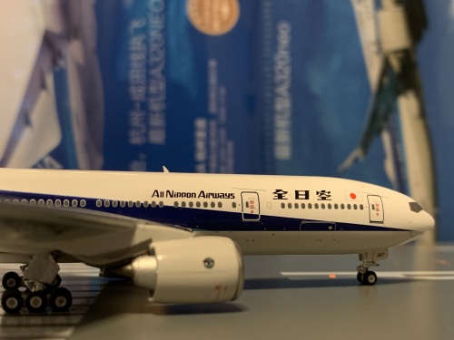 Phoenix 1:400 Boeing 777-200 ANA 全日空PH04261 JA8197 的相册- 飞机
