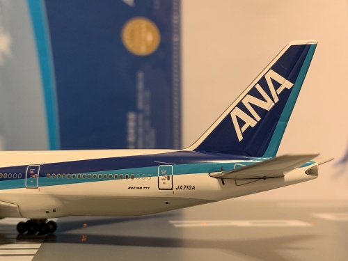 Phoenix 1:400 Boeing 777-200 ANA 全日空PH10072 JA710A 1990s