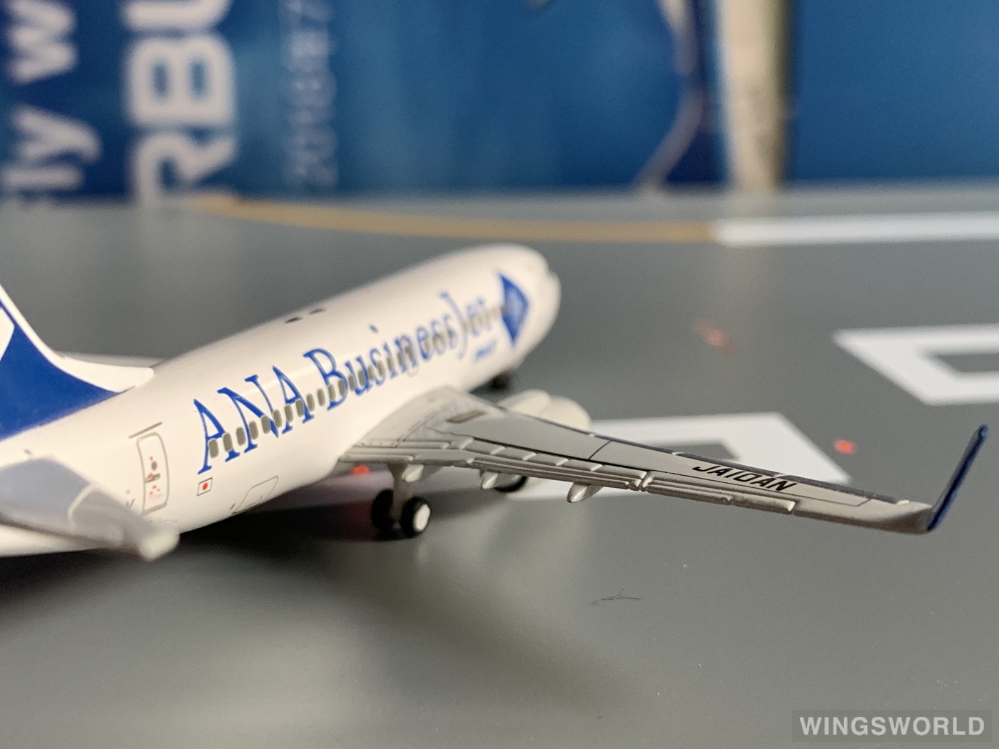 NG Model 全日空 ANA 1:400 B737-700 JA06AN NG Model 全日空 ANA 1:400 B737-700 JA06AN - メルカリ