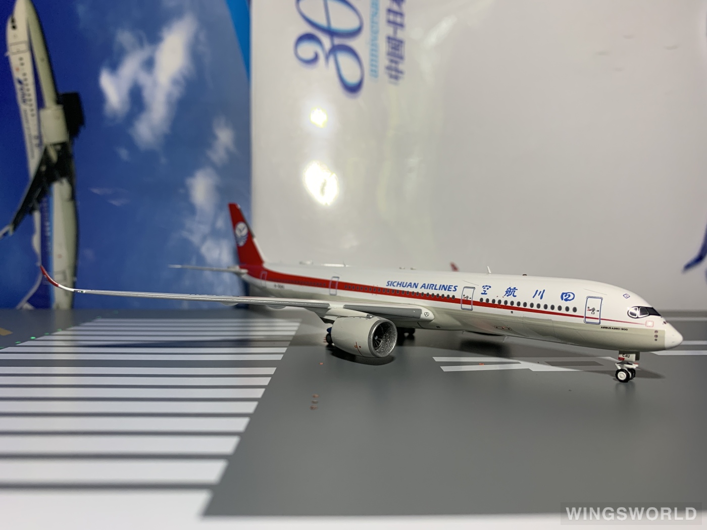 Aviation400 1:400 AV4035 Sichuan Airlines 四川航空 Airbus A350-900 B-304U