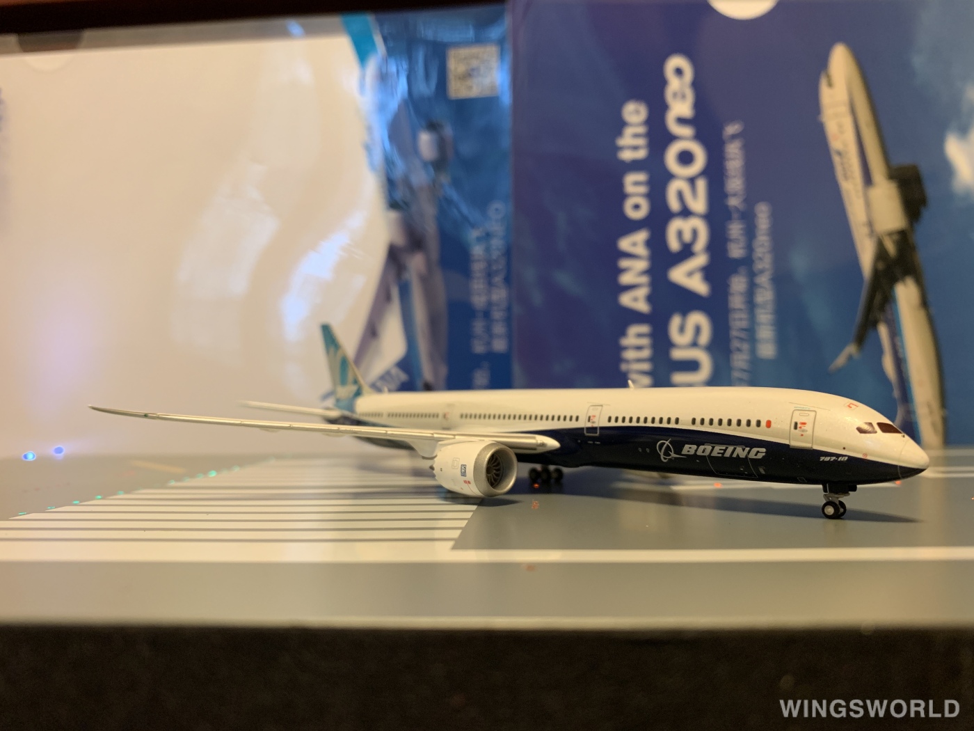 JC Wings 1:400 XX4112 Boeing 波音公司 Boeing 787-10 N528ZC