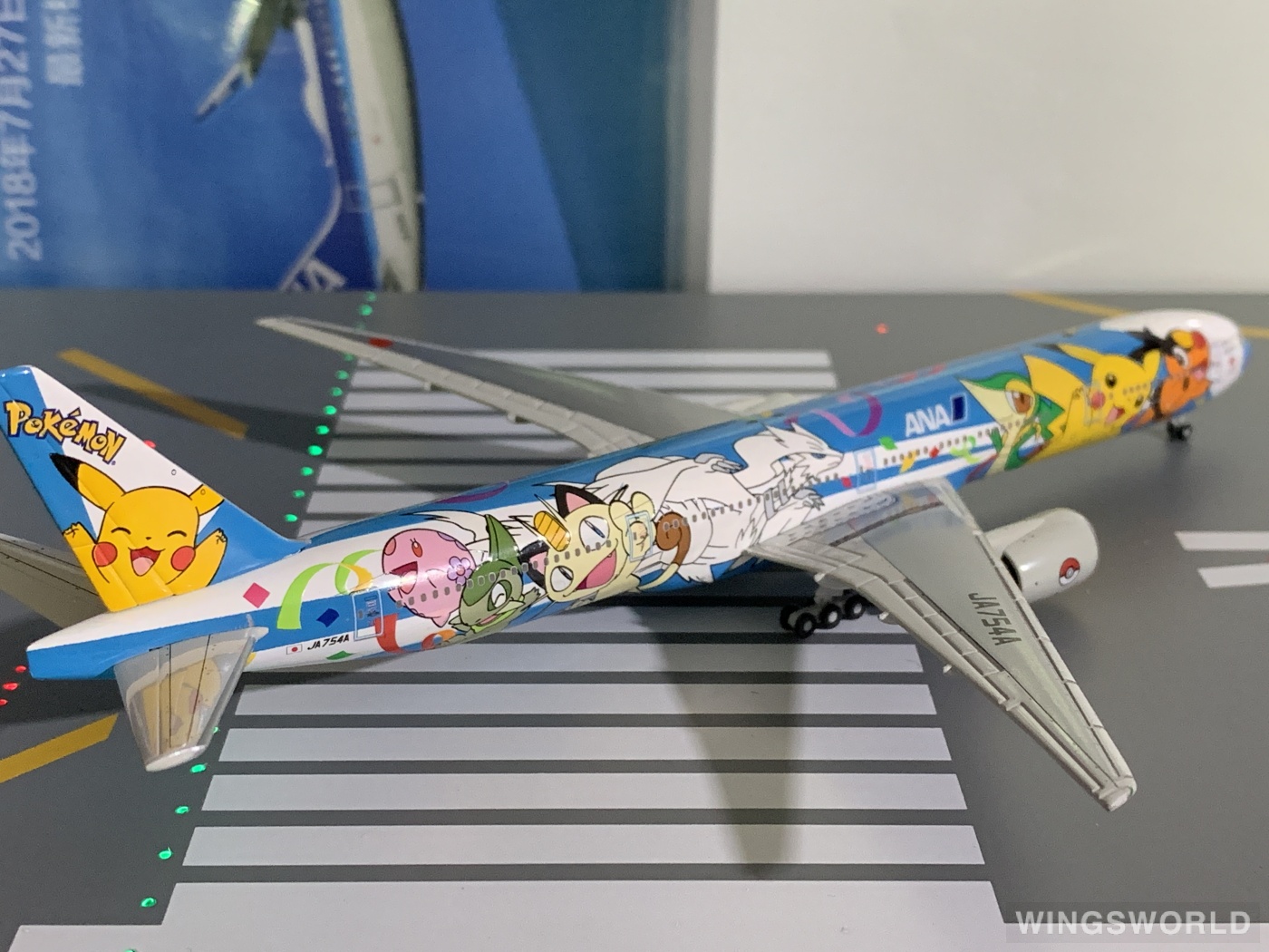 Hogan 1:400 NH40064 ANA 全日空 Boeing 777-300 JA754A