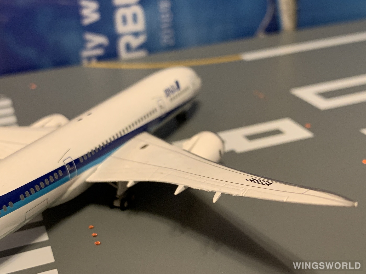 Hogan 1:400 NH40048 ANA 全日空 Boeing 787-8 JA803A