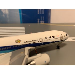 ANA 全日空 Boeing 777-200 JA710A 1990s 
