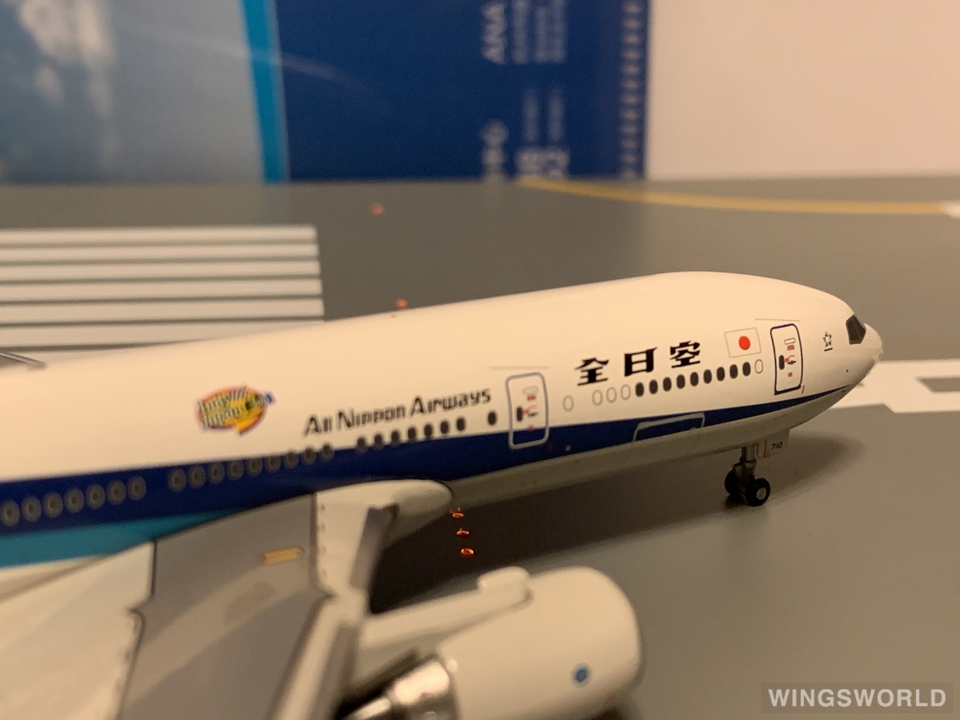 Phoenix 1:400 PH10072 ANA 全日空 Boeing 777-200 JA710A