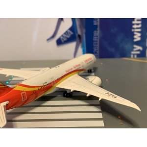 Hainan Airlines 海南航空 Boeing 787-8 B-2728  PH10699 Phoenix 1:400