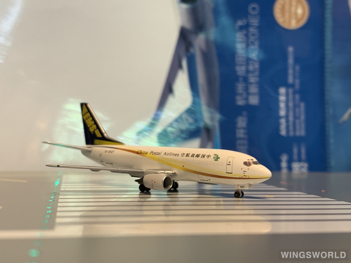 Pandamodel 1:400 SKYWINGS 010 China Postal Airlines 中国邮政航空 Boeing 737-300 B-2527