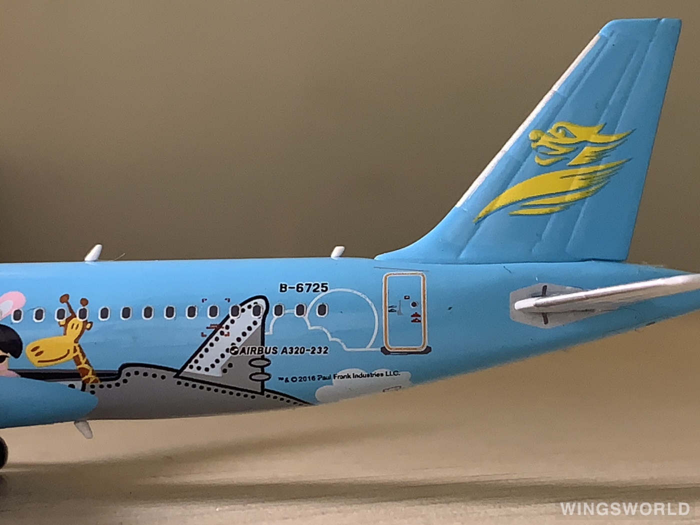 Skywings 1:400 SKY-063 Capital Airlines 首都航空 Airbus A320 B-6725