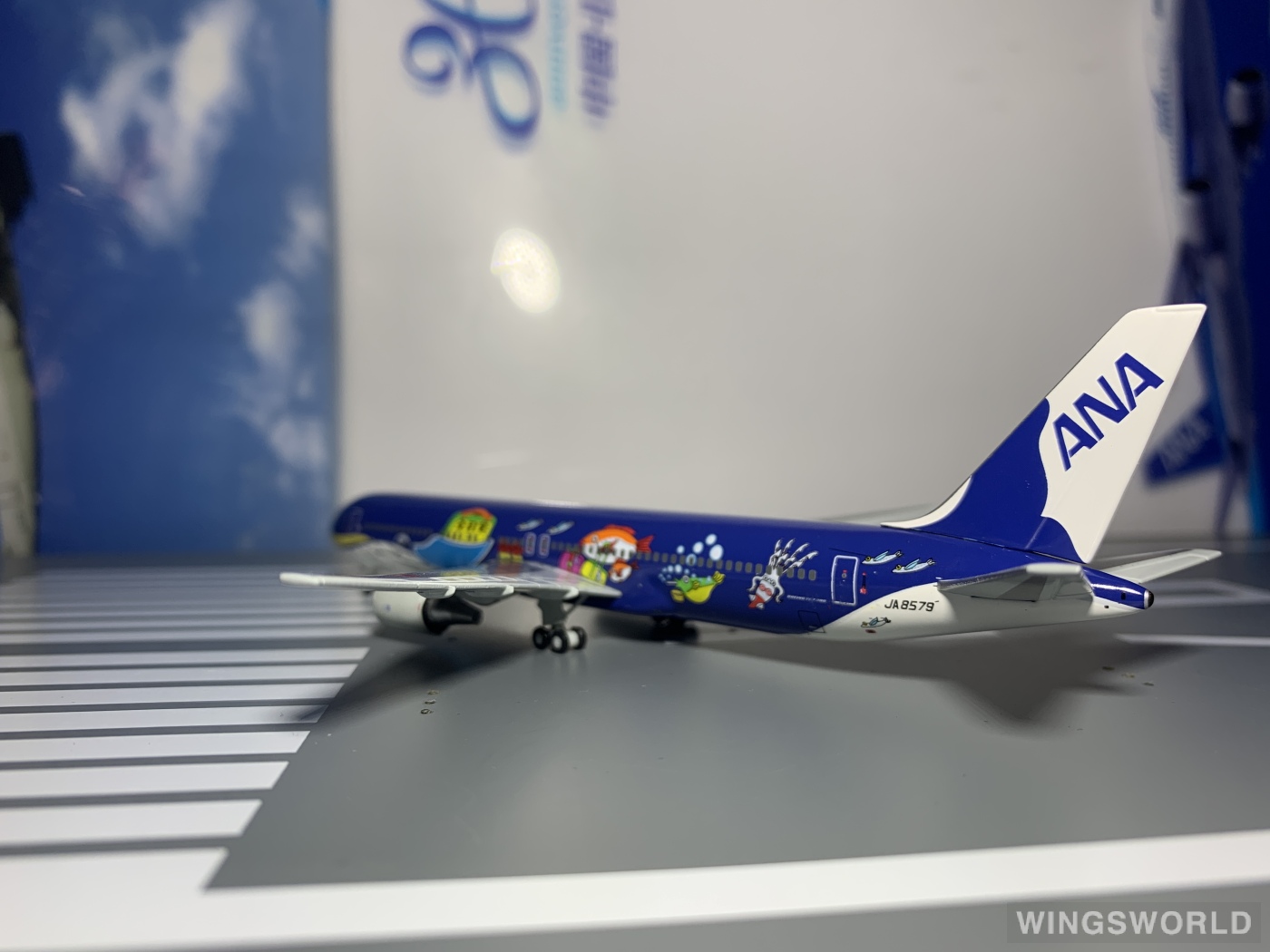 Hogan 1:400 NH40074 ANA 全日空 Boeing 767-300 JA8579