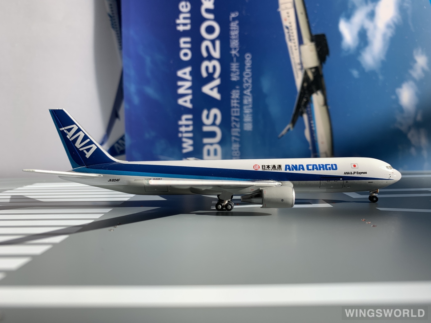 Hogan 1:400 Boeing 767-300 ANA 全日空NH40036 JA604F ANA Cargo 日本