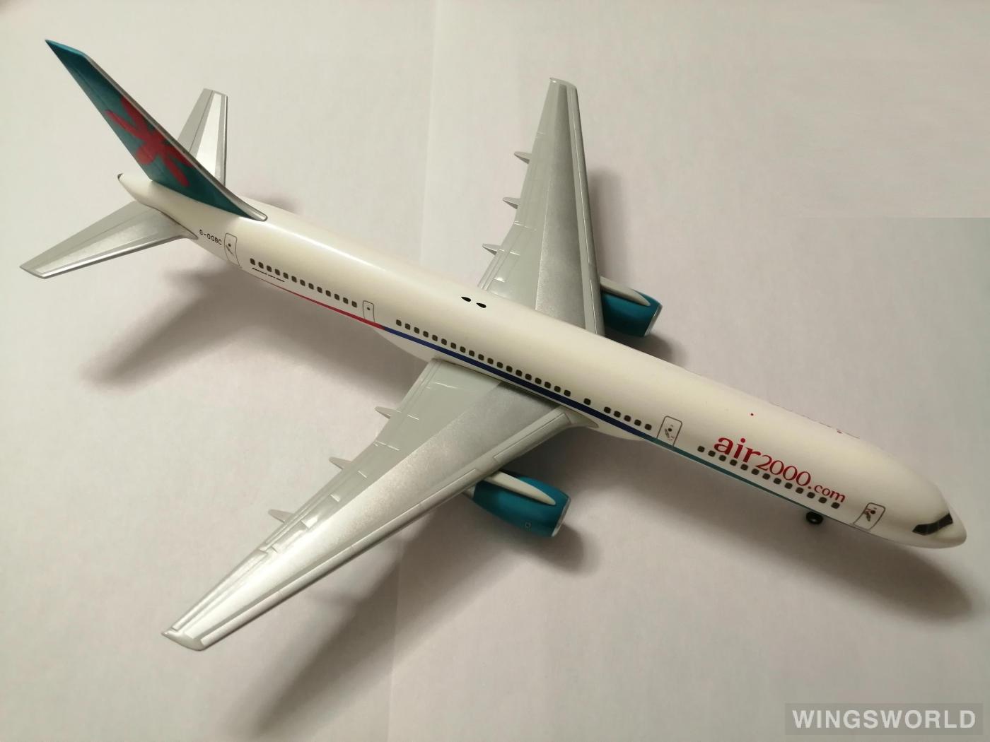 Hogan 1:200 HG3954GR Air 2000 Boeing 757-200 