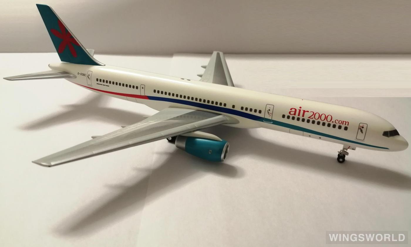 Hogan 1:200 HG3954GR Air 2000 Boeing 757-200 