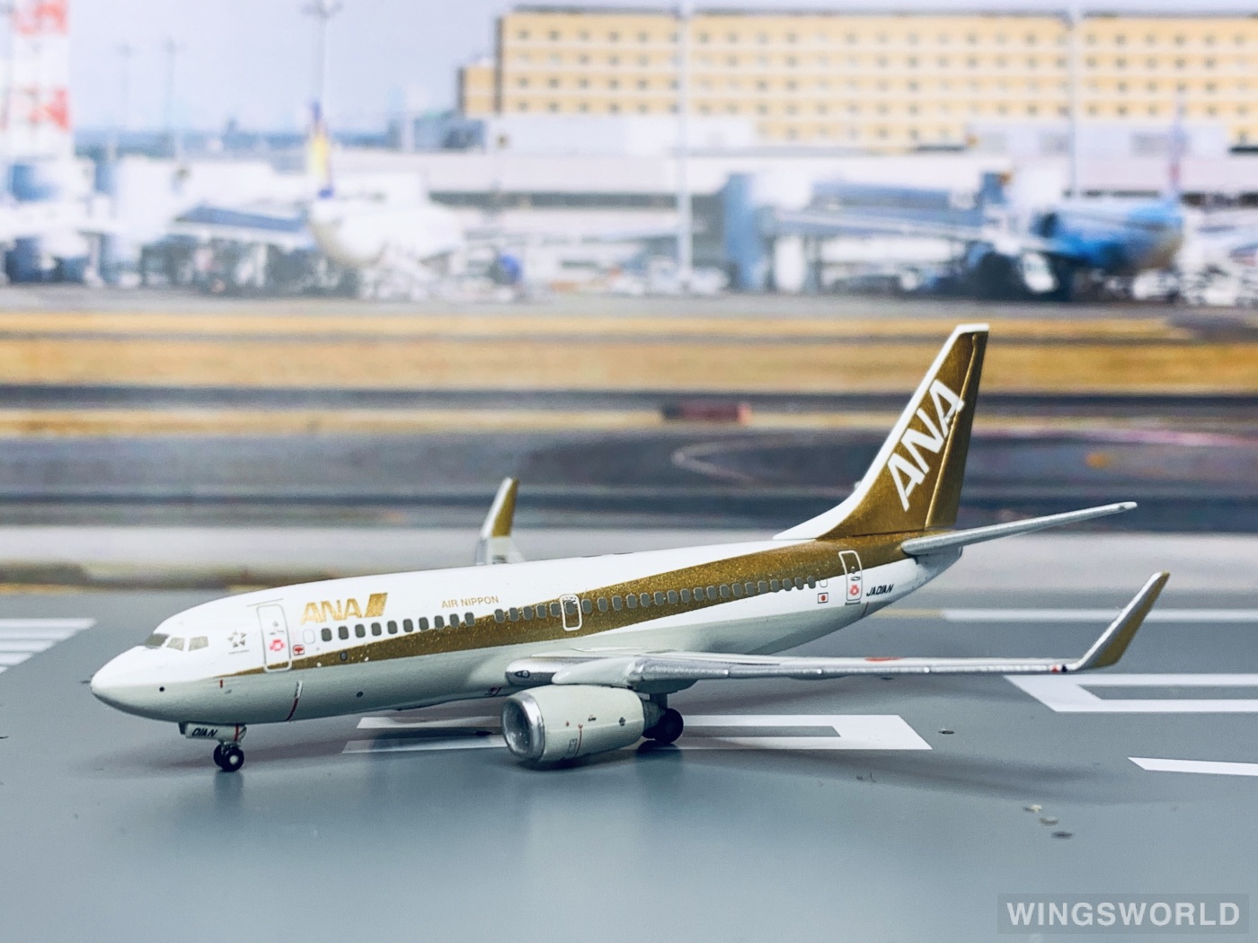 Hogan 1:400 NH40029 ANA 全日空 Boeing 737-700 JA01AN