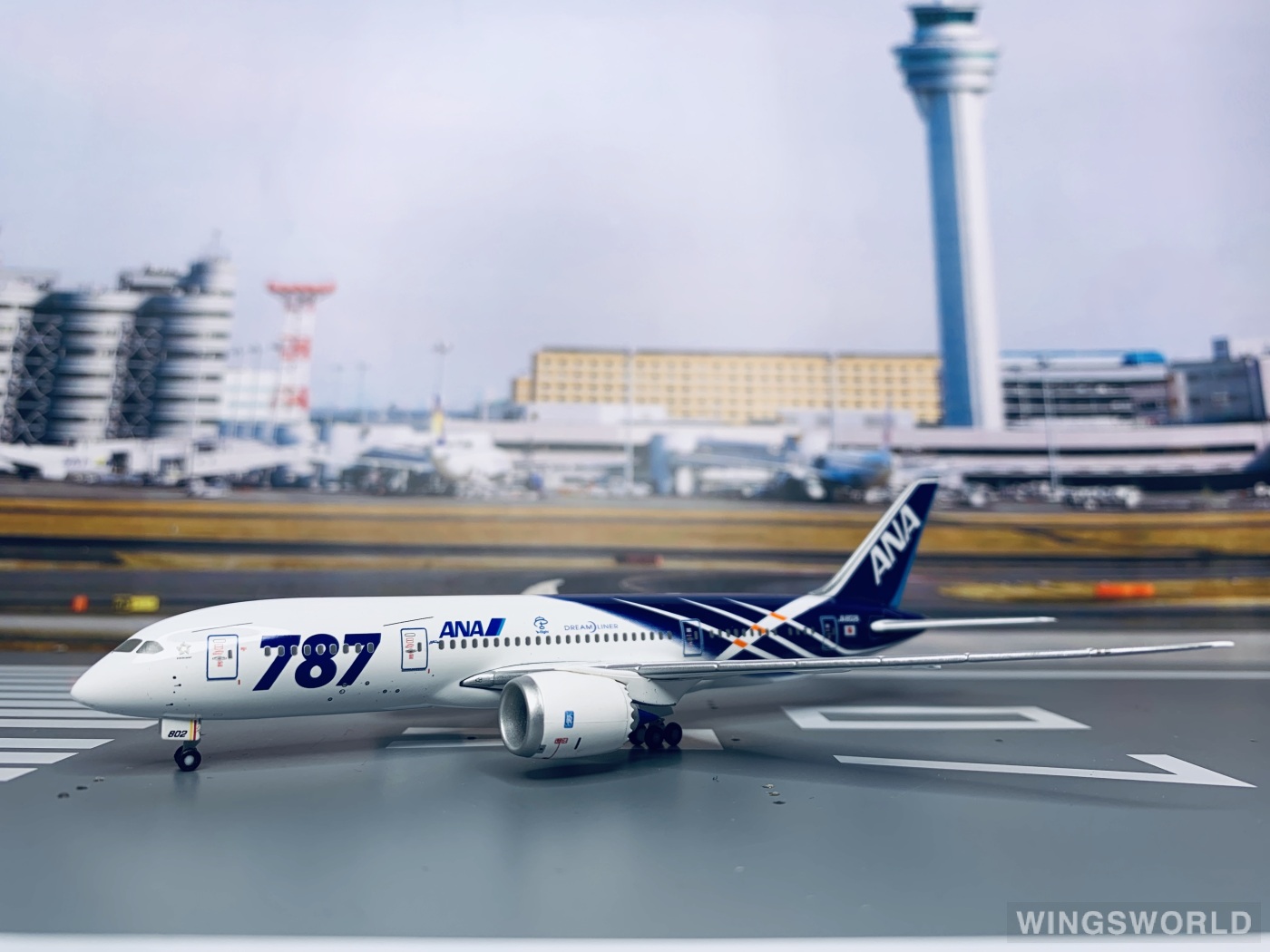 Hogan 1:400 NH40070 ANA 全日空 Boeing 787-8 JA802A