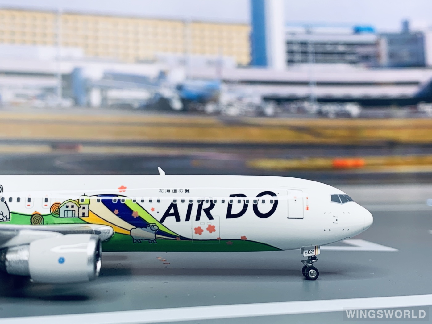 Phoenix 1:400 PH04104 Air Do 北海道国际航空 Boeing 767-300 JA602A