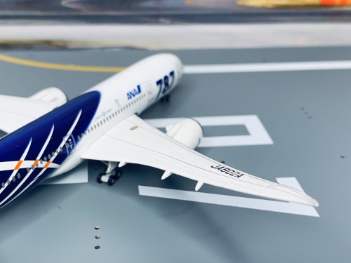 ANA BOEING 787-8 NH40063 1:400（Jcwings 1/400 ANA 787-10