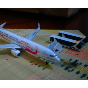 China Eastern 中国东方航空 Boeing 737-800 B-5756 孔雀彩绘 1000th Boeing Airplane for China PH10801 Phoenix 1:400