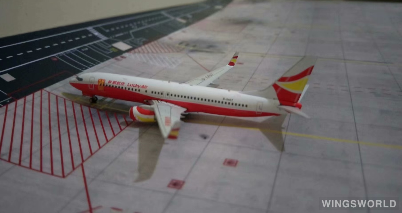 Phoenix 1:400 PH11186 Lucky Air 祥鹏航空 Boeing 737-800 B-5407