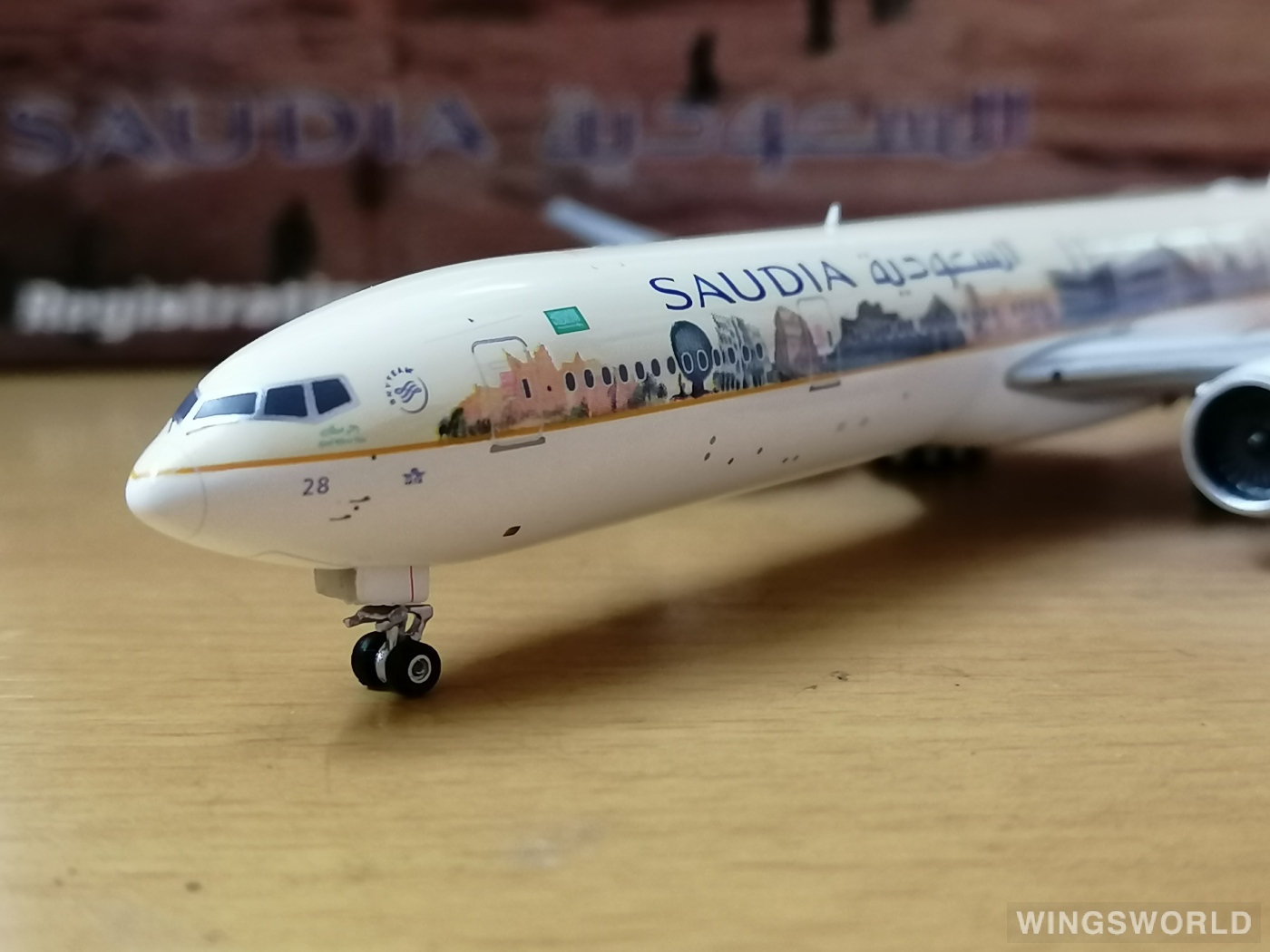 Phoenix 1:400 PH11349 Saudia 沙特阿拉伯航空 Boeing 777-300ER HZ-AK28