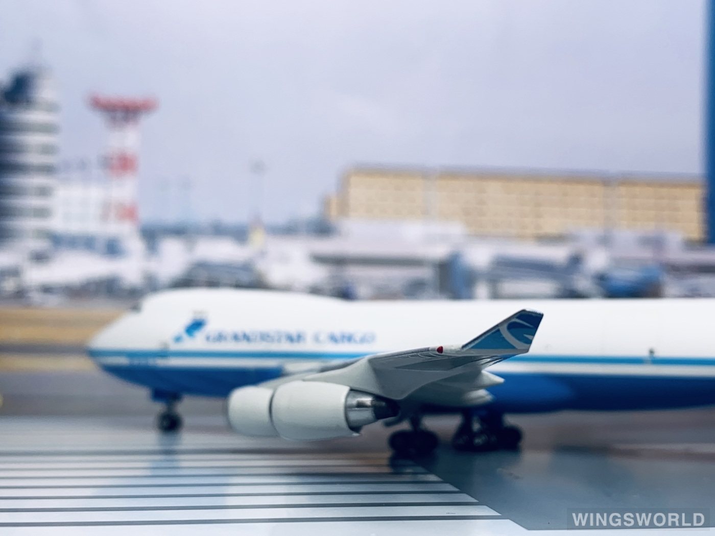 Phoenix 1:400 PH10319 Grandstar Cargo 银河航空 Boeing 747-400 B-2427