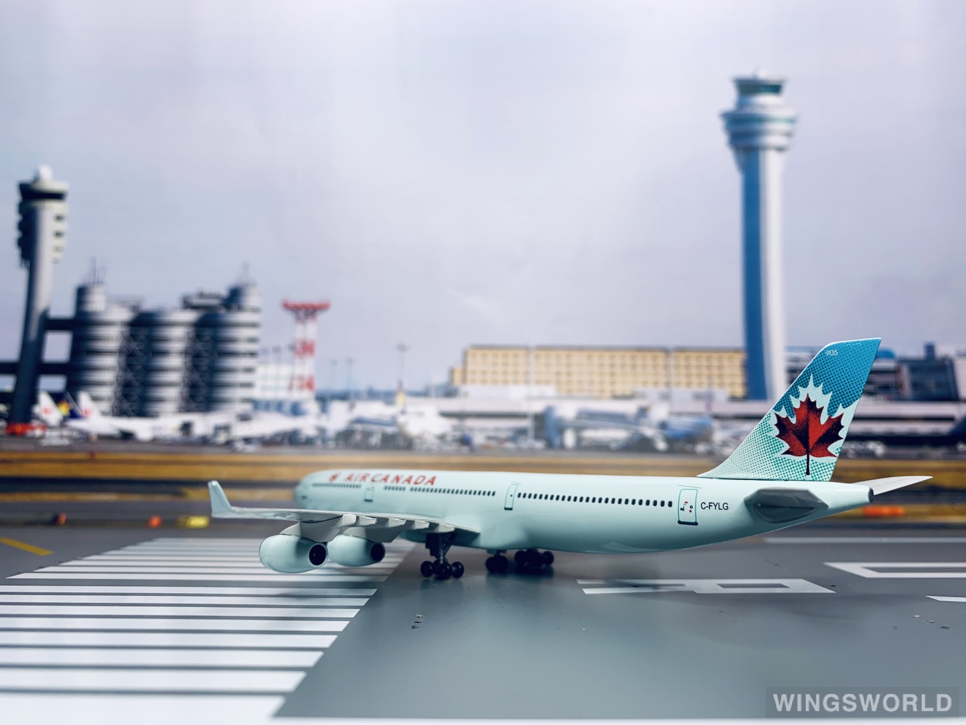 Dragon Models 1:400 55492 Air Canada 加拿大航空 Airbus A340-300 C-FYLG