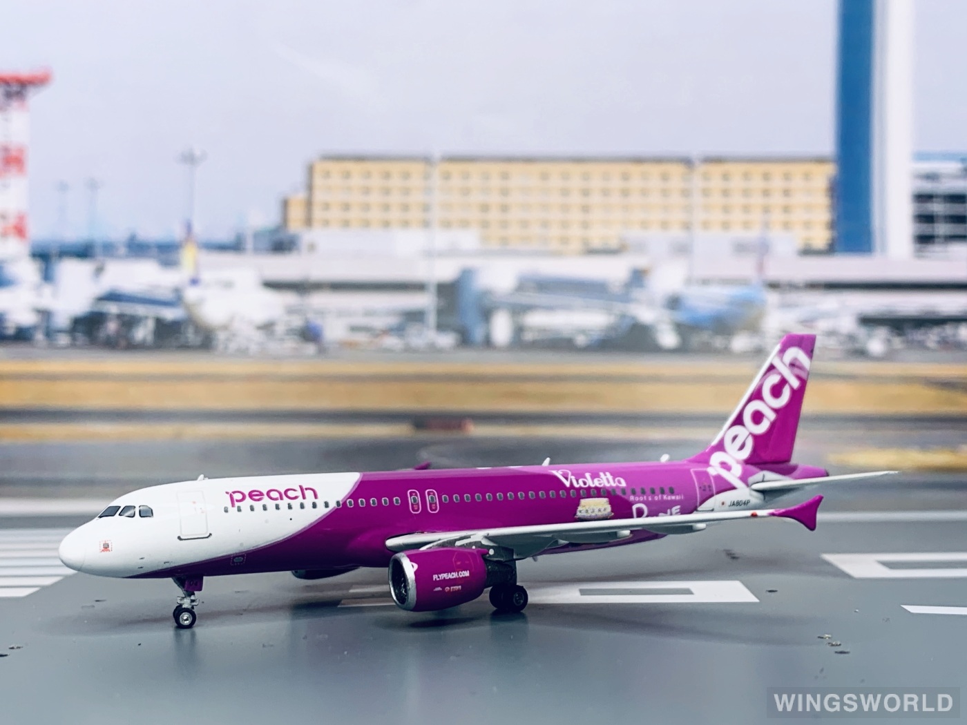 Phoenix 1:400 PH04076 Peach Aviation 乐桃航空 Airbus A320 JA804P