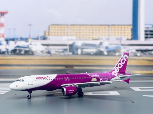 Peach Aviation 乐桃航空 Airbus A320 JA804P  PH04076 Phoenix 1:400