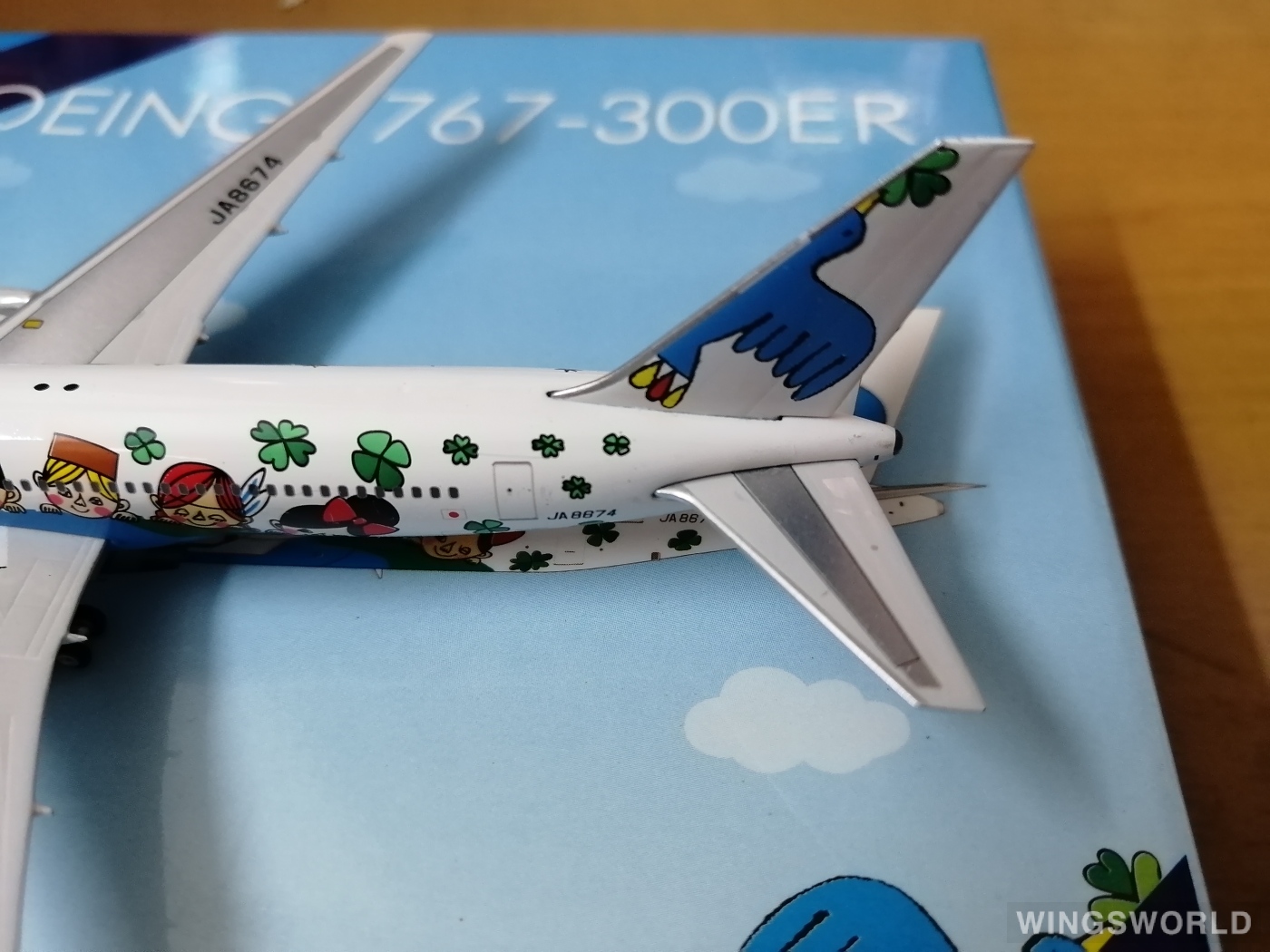 Phoenix 1:400 PH10750 ANA 全日空 Boeing 767-300 JA8674