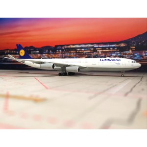 Lufthansa 汉莎航空 Airbus A340-300 D-AIFF Delmenhorst PH04030 Phoenix 1:400