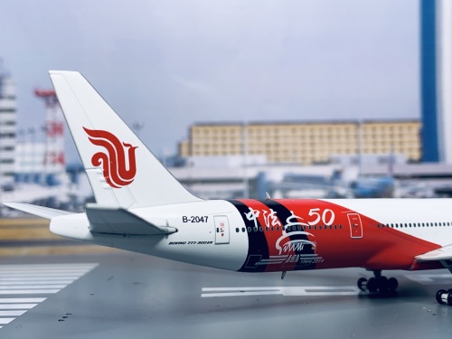 Air China 中国国际航空 Boeing 777-300ER B-2047 中法建交50年涂装 XX4638 JC Wings 1:400