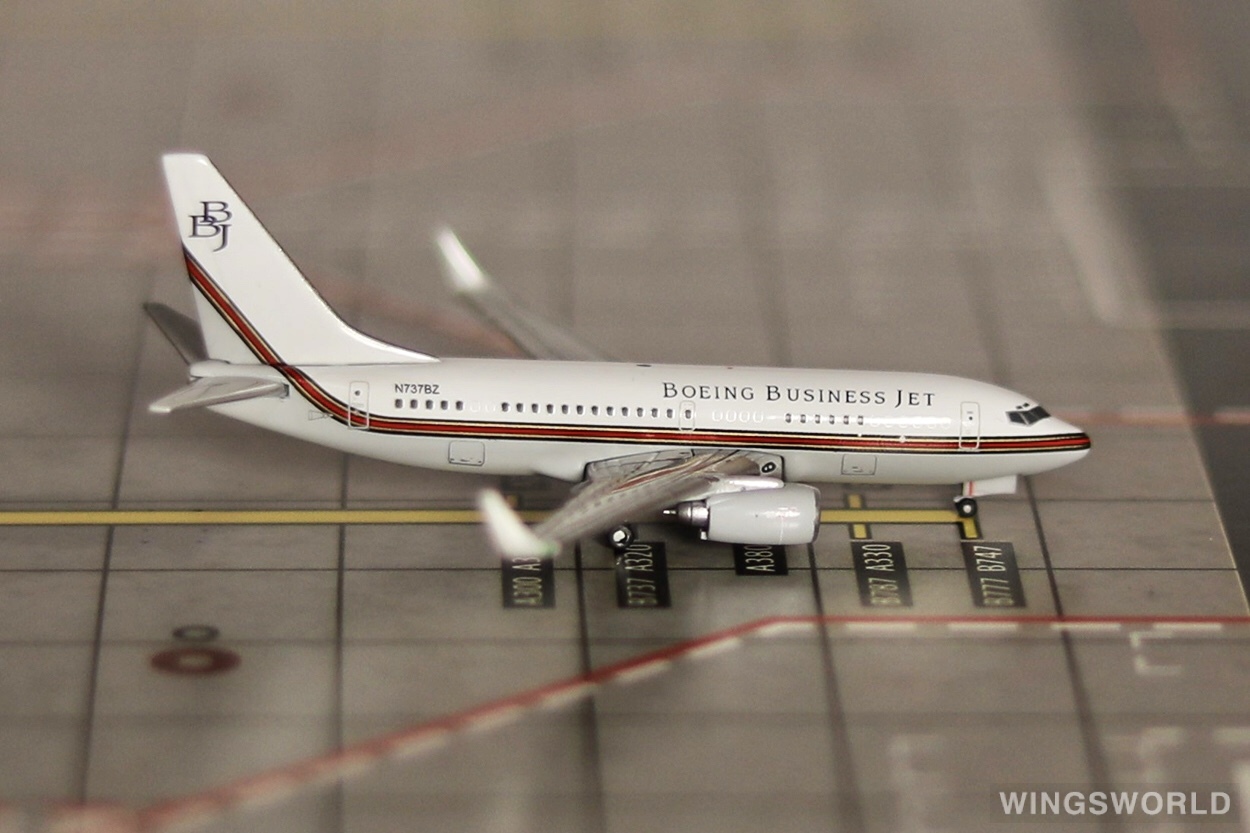 Geminijets 1:400 GJBBJ375 Boeing 波音公司 Boeing 737-700 N737BZ