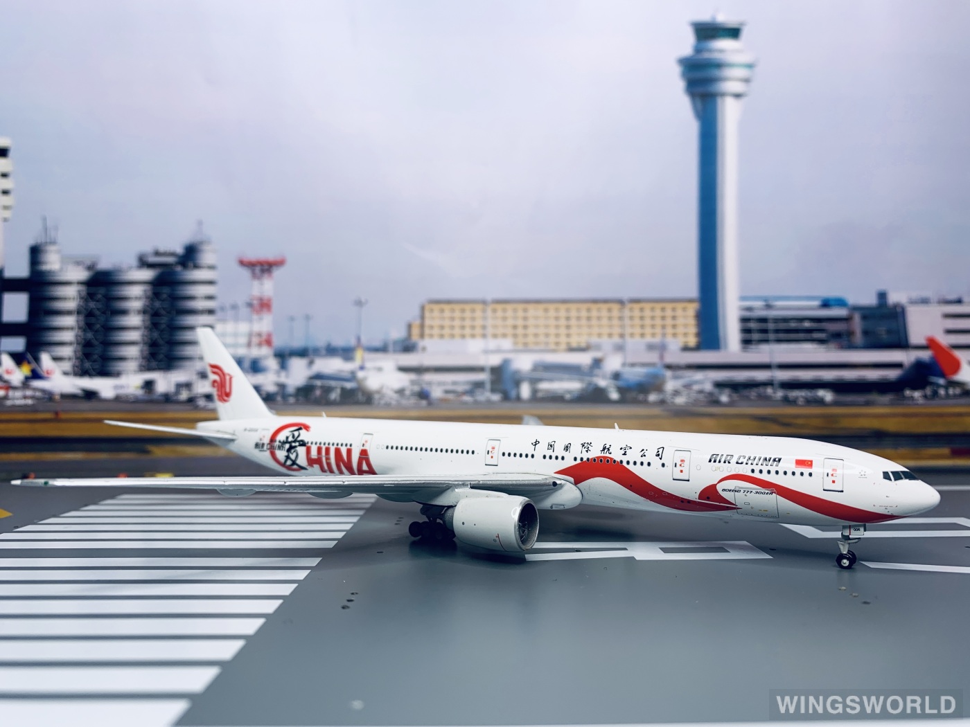 JC Wings 1:400 XX4374 Air China 中国国际航空 Boeing 777-300 B-2006