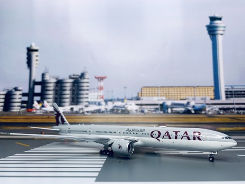 Phoenix 1:400 Boeing 777-300ER Qatar 卡塔尔航空PH11474 A7