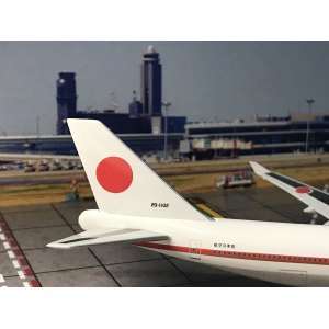 Japan Airlines 日本航空 Boeing 747-400 20-1101  A13144 Apollo 1:400
