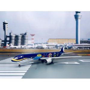 ANA 全日空 Boeing 767-300 JA8579 幼鲸 PH10765 Phoenix 1:400