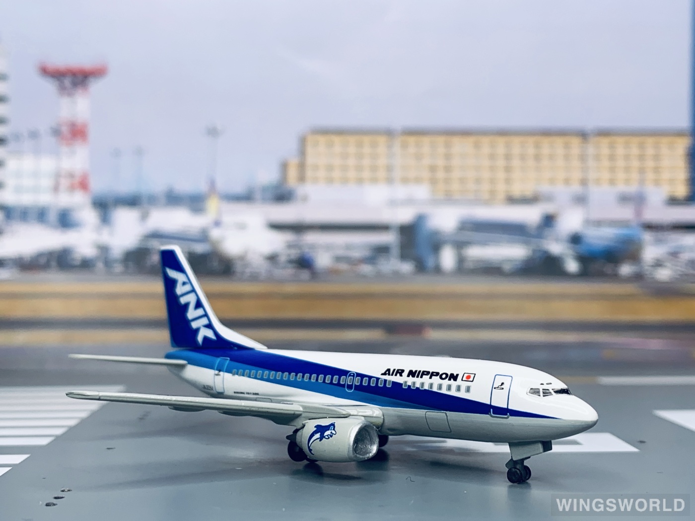 Dragon Models 1:400 55169 ANA 全日空 Boeing 737-500 JA305K