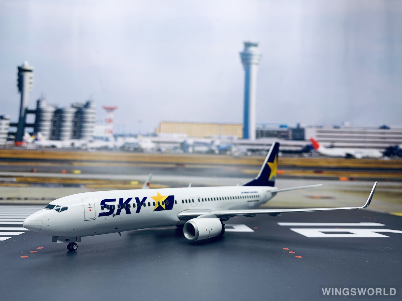Geminijets 1:200 G2SKY669 Skymark Airlines 天马航空 Boeing 737-800 JA73NX