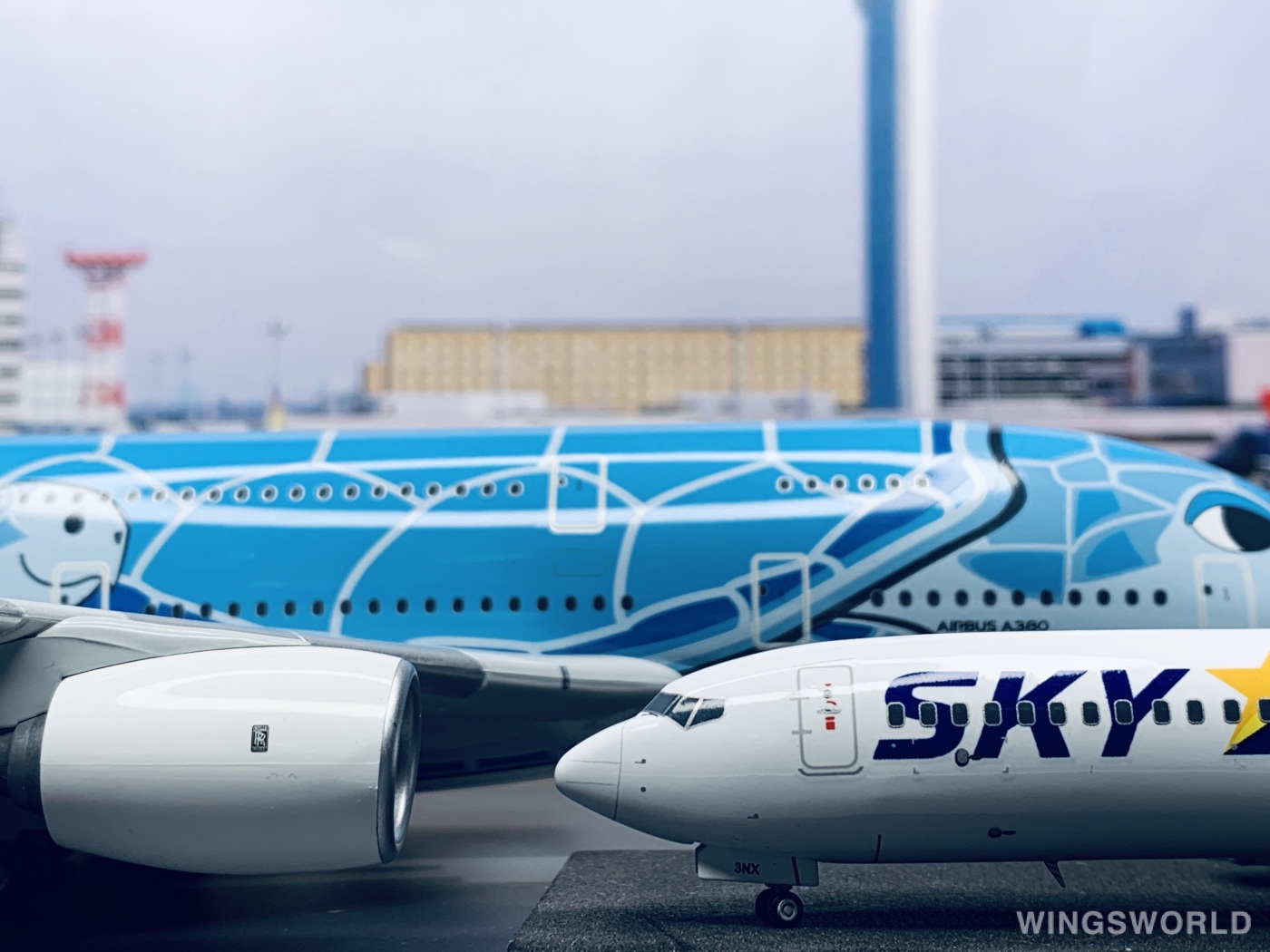 Geminijets 1:200 G2SKY669 Skymark Airlines 天马航空 Boeing 737-800 JA73NX