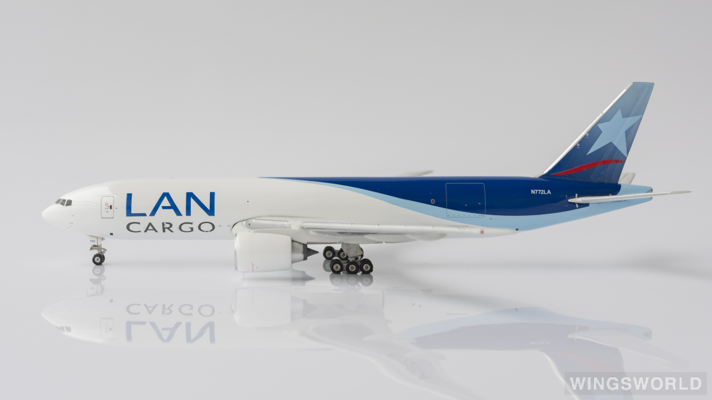 Geminijets 1:400 GJLAN949 LAN Airlines 智利航空 Boeing 777-200LR N772LA