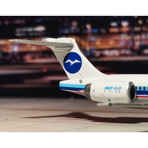 China Northern Airlines 中国北方航空 McDonnell Douglas MD-90 B-2103 1990s colors. First MD-90 assembled in Shanghai, China. KD4100 JC Wings 1:400